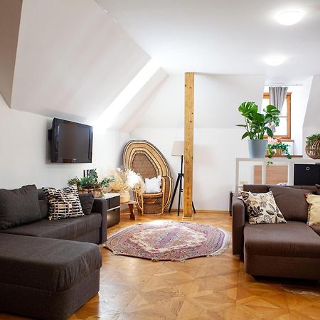 Beethoven Apartment Bratislava Esterno foto