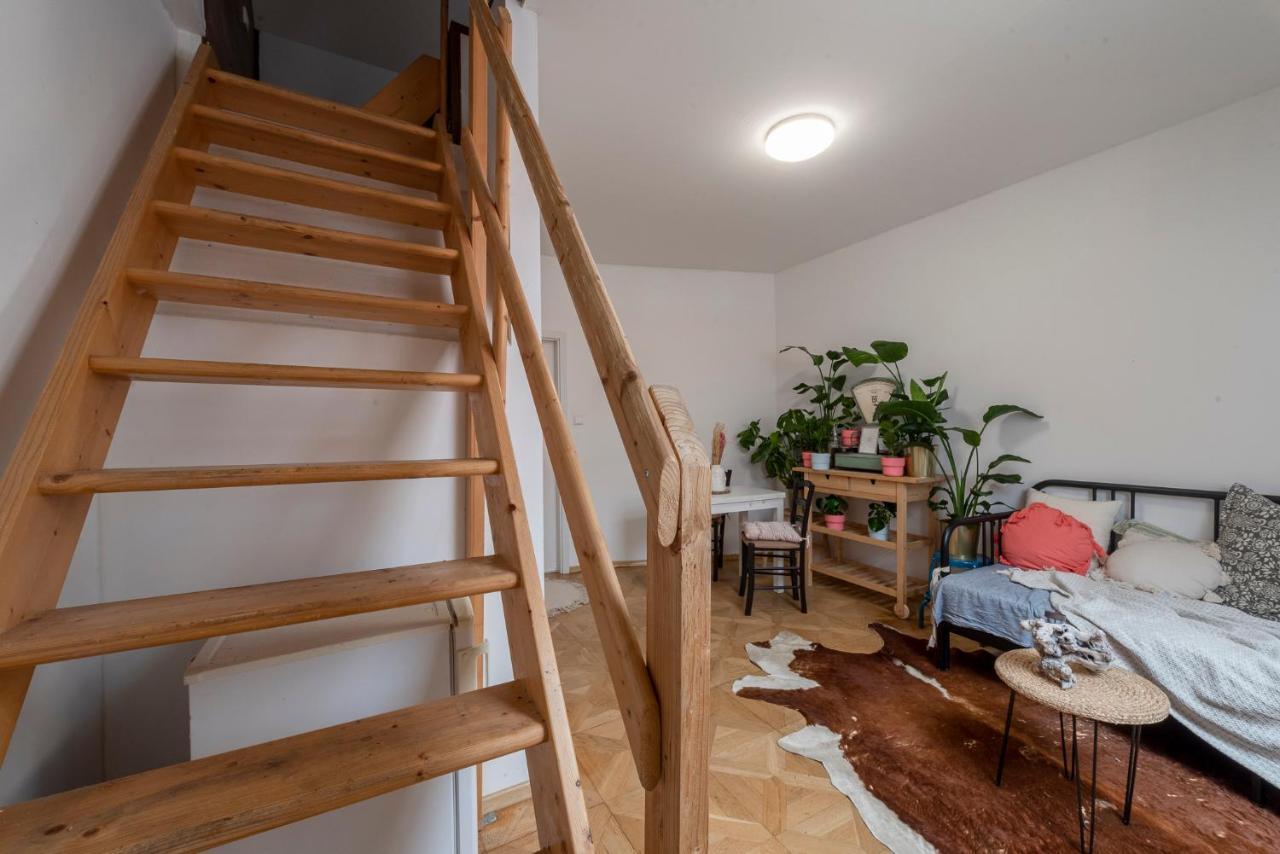 Beethoven Apartment Bratislava Esterno foto