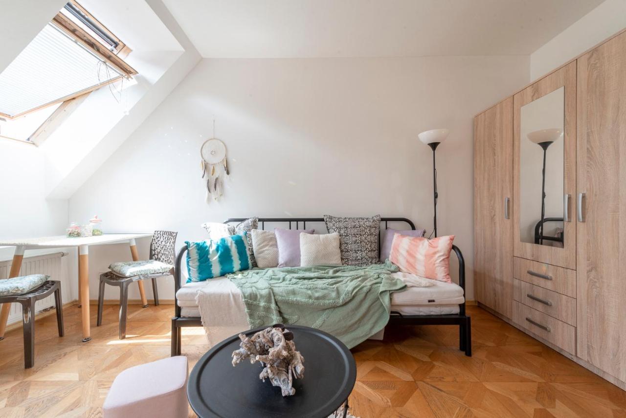 Beethoven Apartment Bratislava Esterno foto