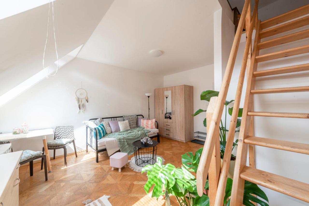 Beethoven Apartment Bratislava Esterno foto