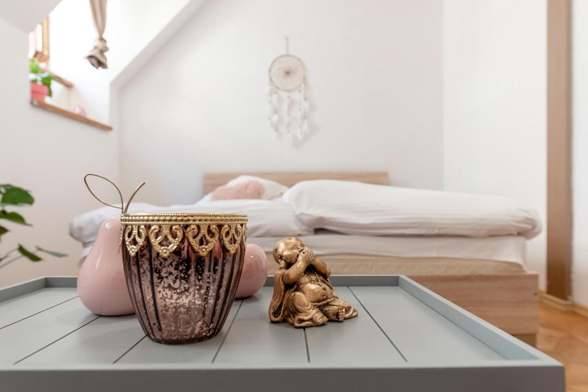 Beethoven Apartment Bratislava Esterno foto