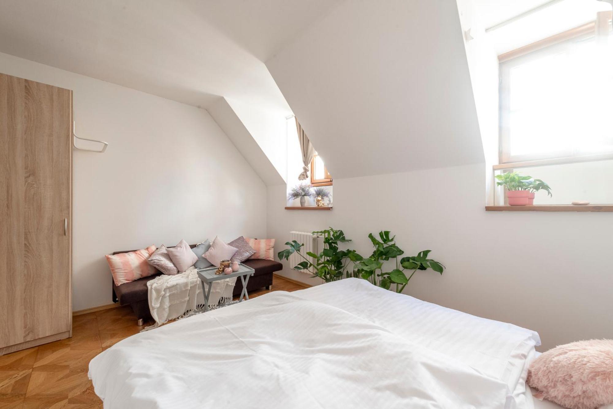 Beethoven Apartment Bratislava Esterno foto
