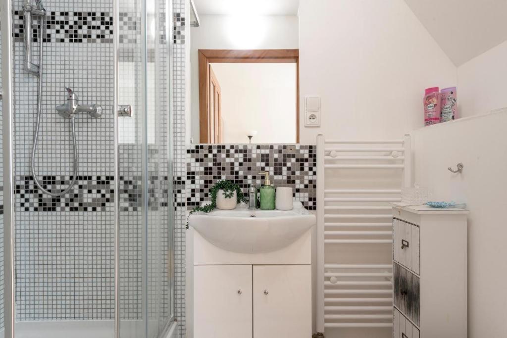 Beethoven Apartment Bratislava Esterno foto