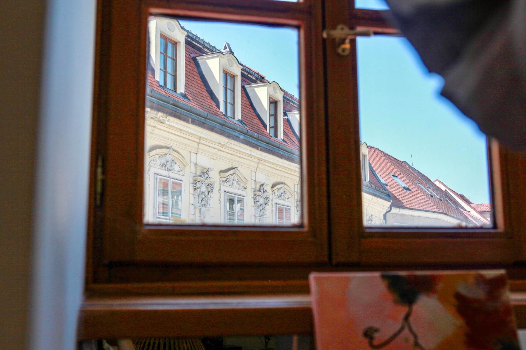 Beethoven Apartment Bratislava Esterno foto