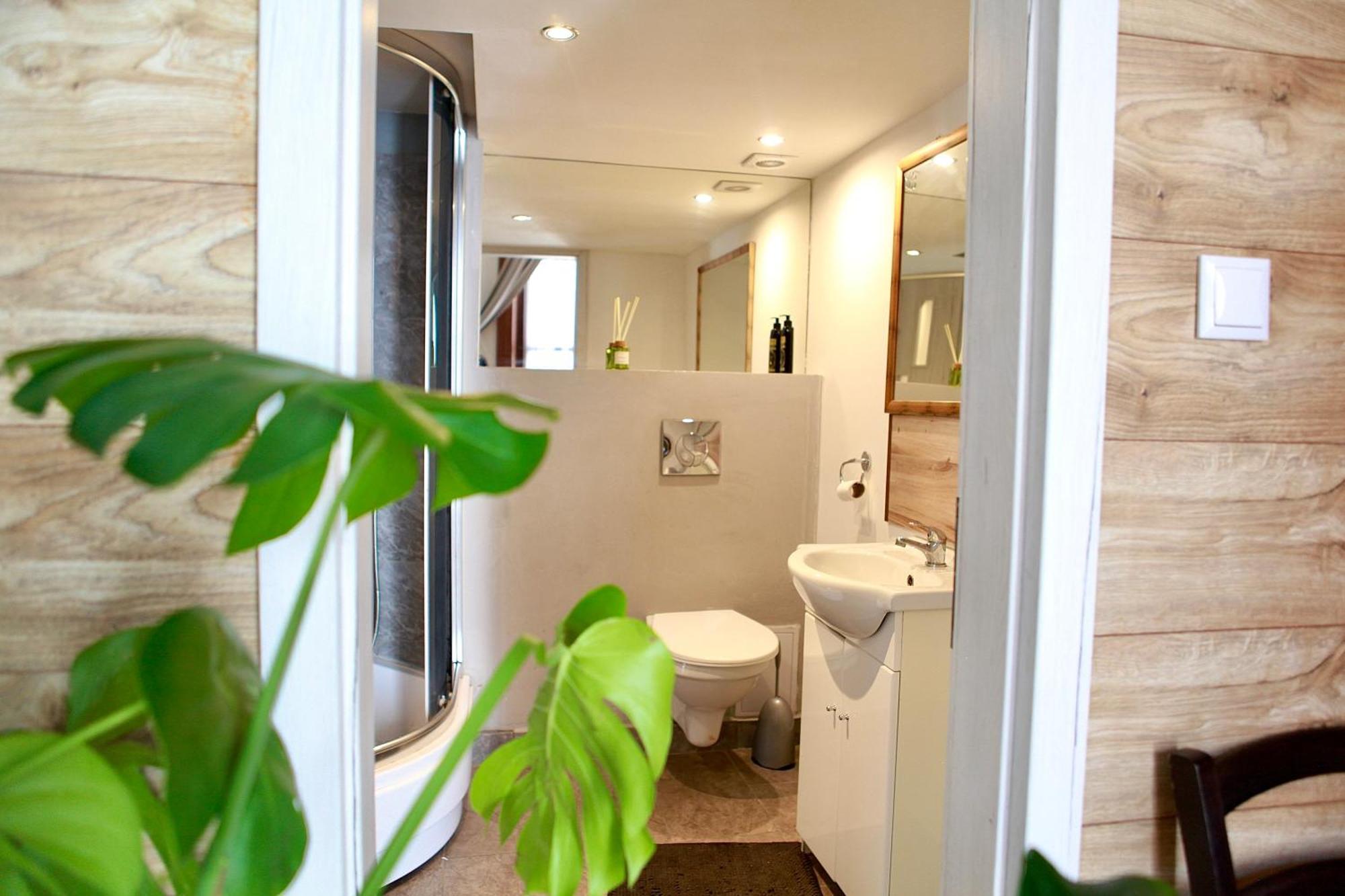 Beethoven Apartment Bratislava Esterno foto